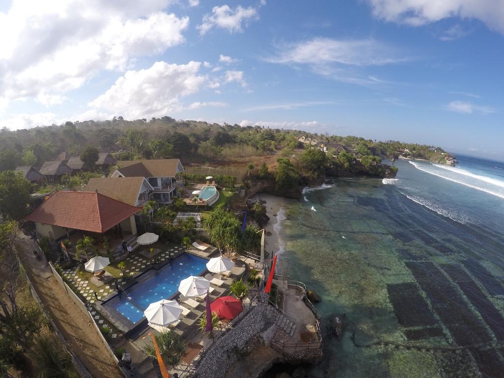 Hotel Twilight Ceningan à Nusa Lembongan Extérieur photo