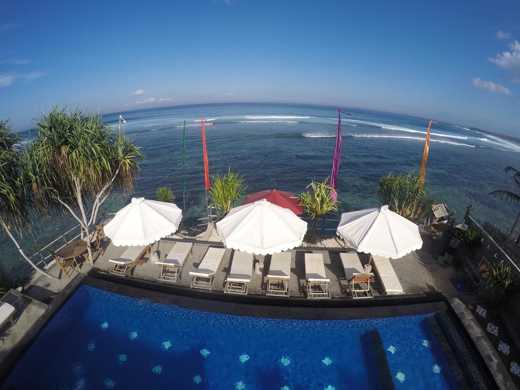 Hotel Twilight Ceningan à Nusa Lembongan Extérieur photo