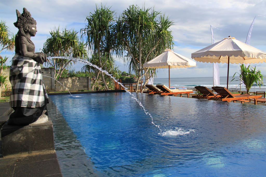 Hotel Twilight Ceningan à Nusa Lembongan Extérieur photo