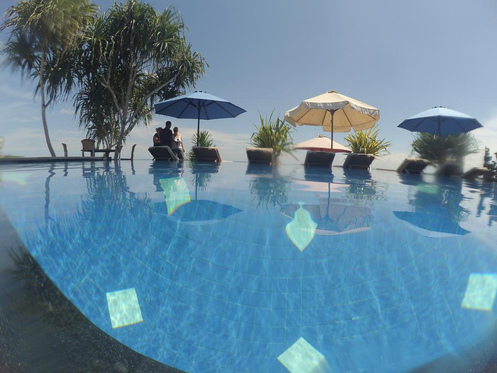 Hotel Twilight Ceningan à Nusa Lembongan Extérieur photo